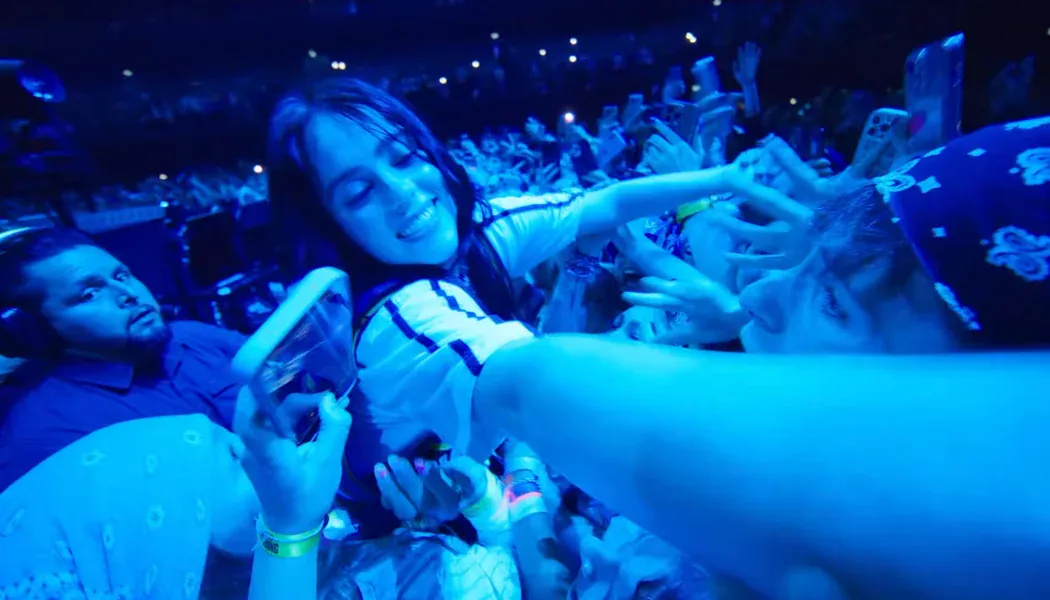Billie Eilish - Hit Me Hard and Soft: The Tour (Live in 3D) izle