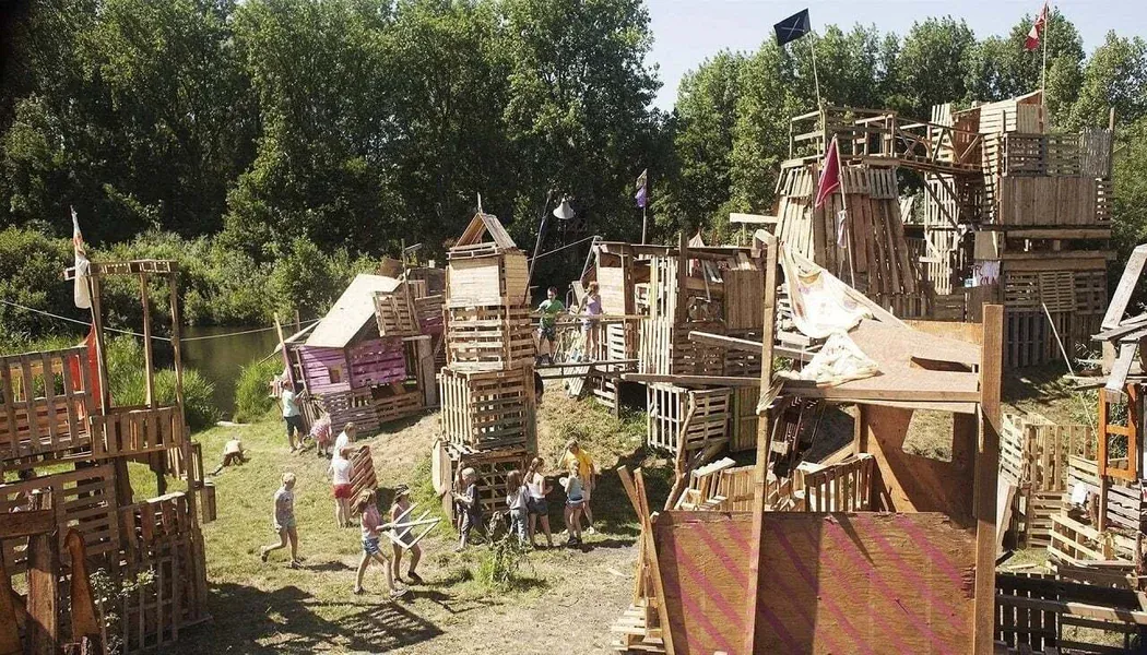 Bouwdorp izle