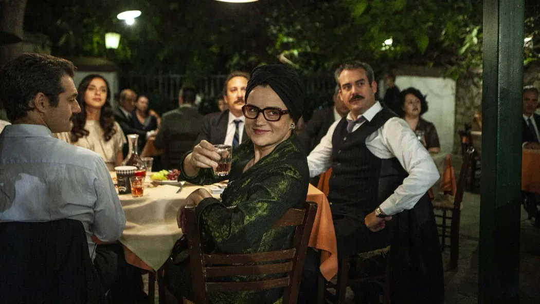 Eftihia izle