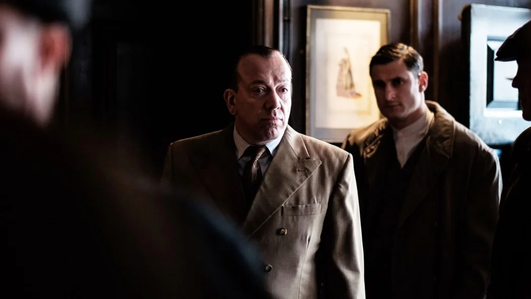 Bir Zamanlar Londra'da izle