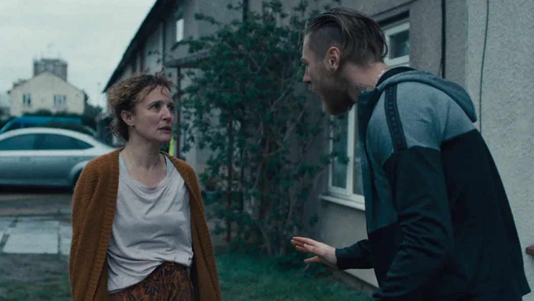 Restless izle