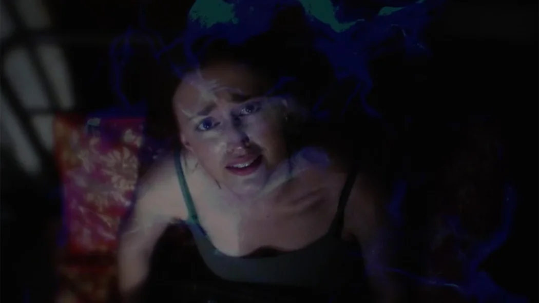 Seance Games: Metaxu izle