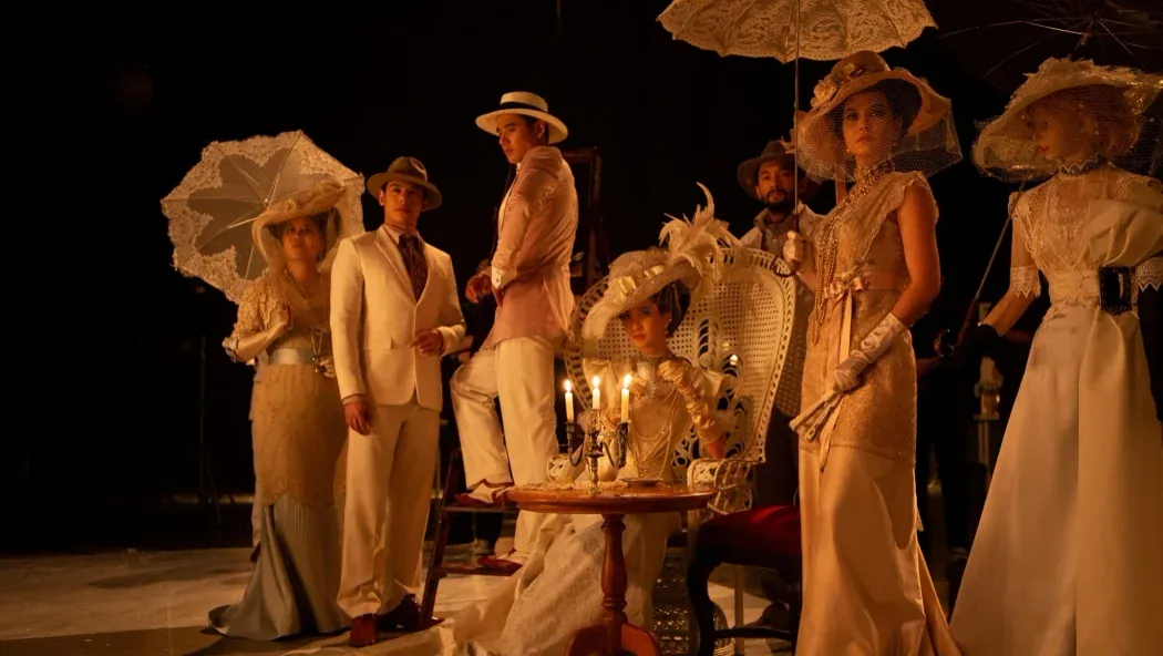 Six Characters izle